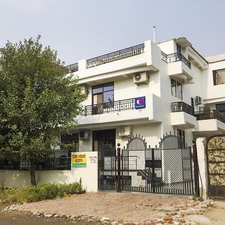 Capital O The Nest Expo Near Pvr Ansal Plaza Greater Noida Hotel Buitenkant foto